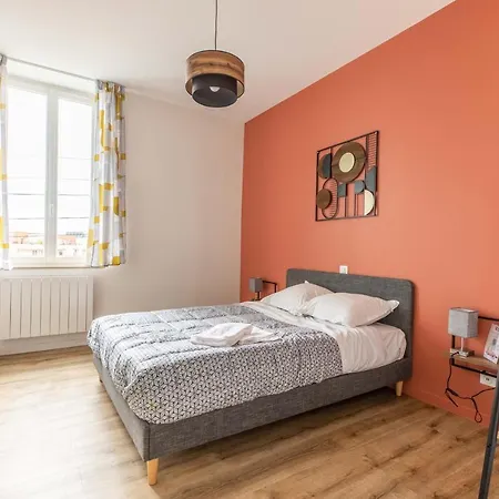 F3 Grand Luxe Champfleuri * クレルモン・フェラン